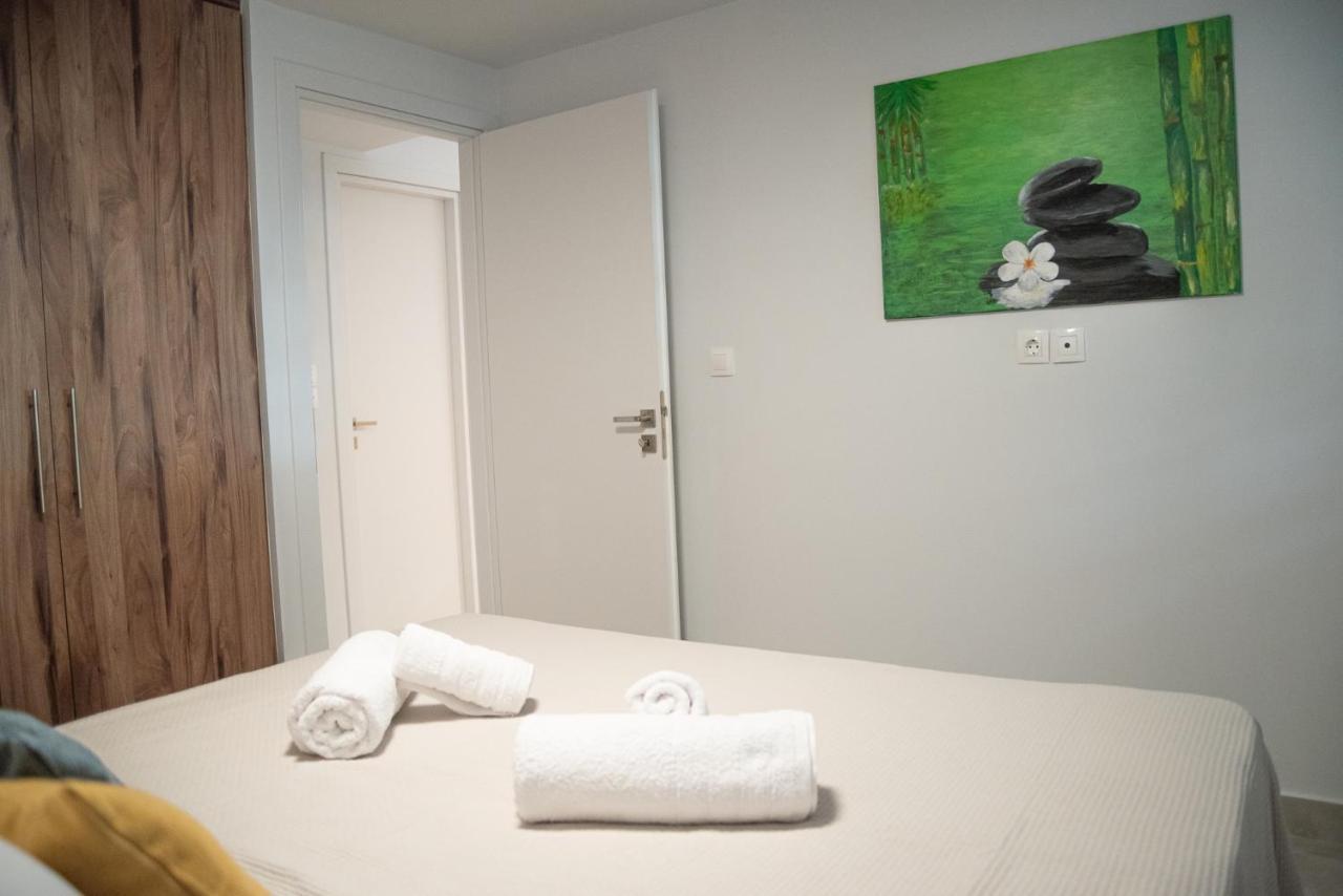 Naiads Nest - The Garden Gem Apartamento Varkiza Exterior foto
